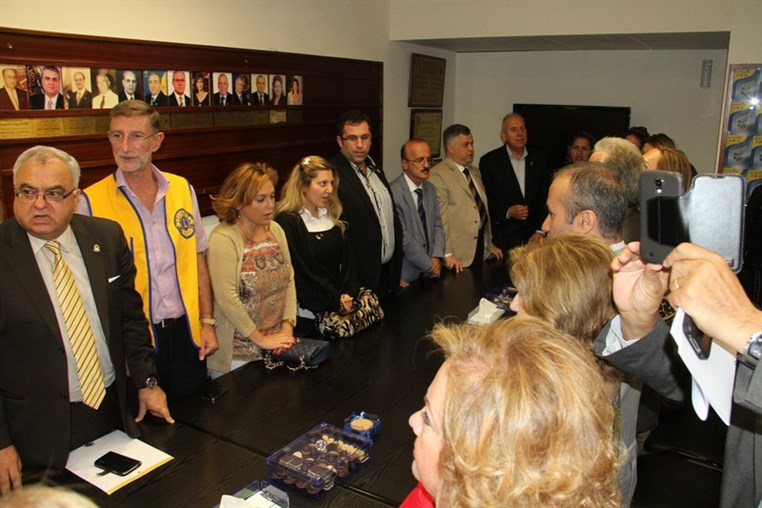 Lions Club D351 Signature 